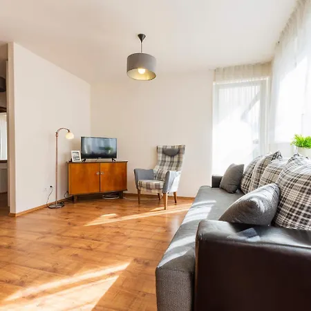 Vacationclub - Wylotowa 87d Apartament 14 コウォブジェク